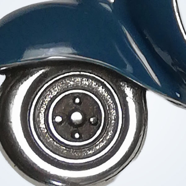 Roller Blau – Detail