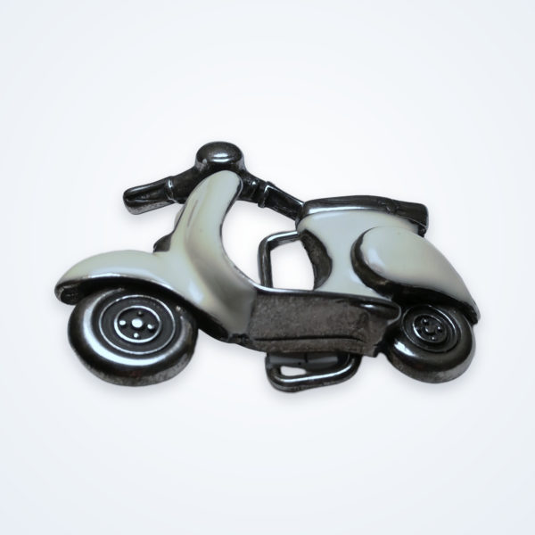 Motorroller "Vespa" – Schräg