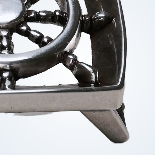Tinong Quadra – Detail 2